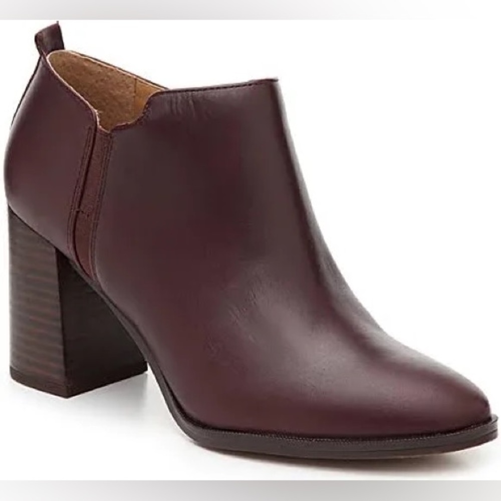 Franco Sarto Dante Burgundy Ankle Boots